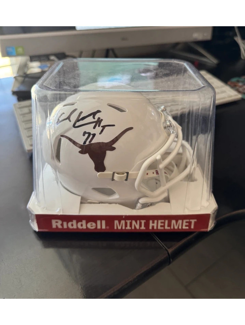 Autographed Earl Campbell UT Mini Helmet